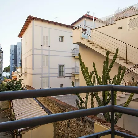 Apartment Leonardo Alassio